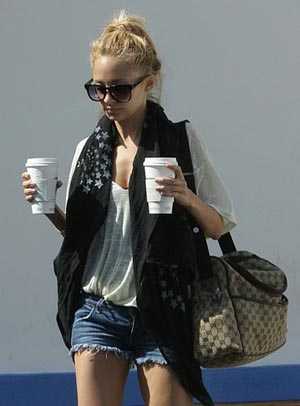 Nicole and Joel Go Out with Harlow (USA ONLY)