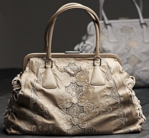 Valentino02