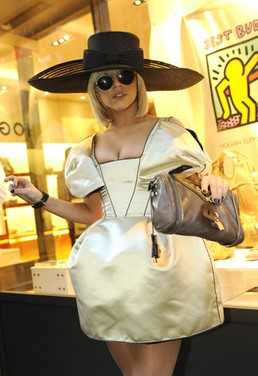 ladygaga-a4