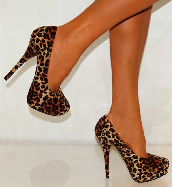 Zapatos de taco animal print