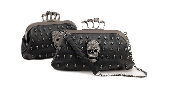Carteras con cadena para colgar estilo gótico