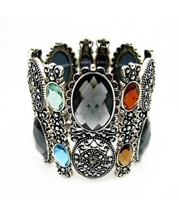 Brazalete estilo barroco ¡Qué hermosos detalles!